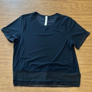 Lululemon Athletica Black Short Sleeve Cropped Shirt